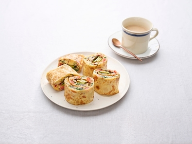 Crispy breakfast wrap recipe image